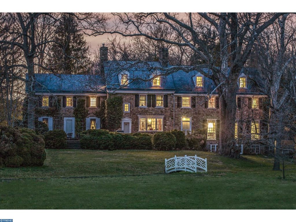 Luxury Farm Homes that You’ll Have to See to Believe EveryHome Realtors