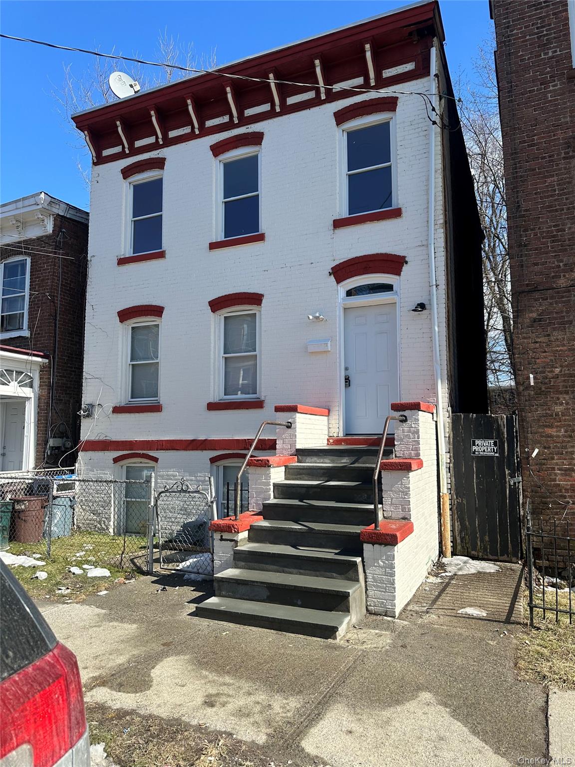 Photo of 42 Carpenter Avenue