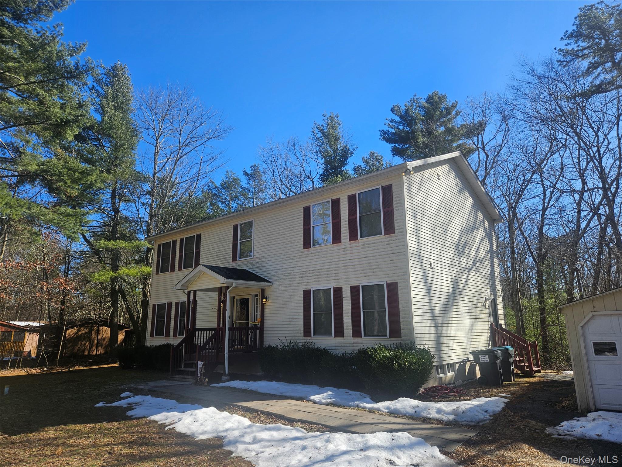 Photo of 65 West Peenpack Trail