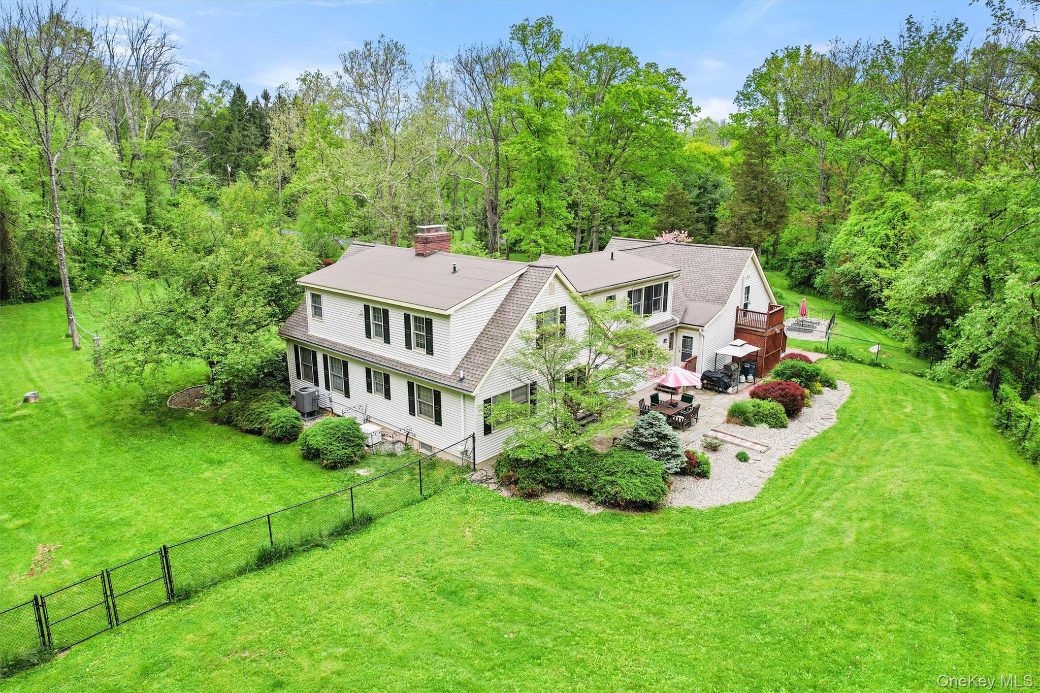 Photo of 83 Onderdonk Road