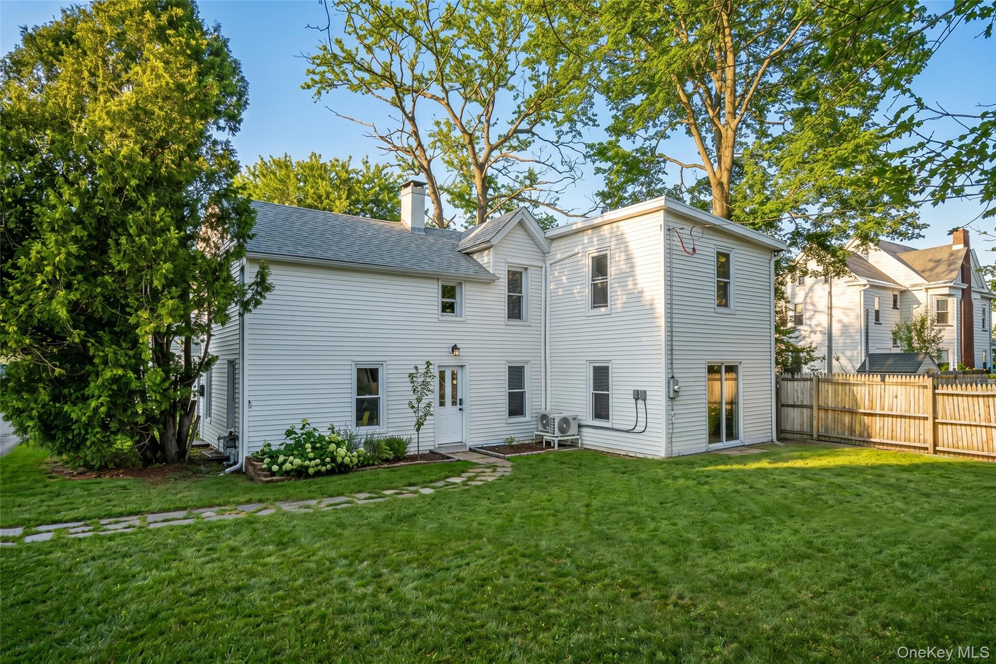 Photo of 45 Half Sussex Street