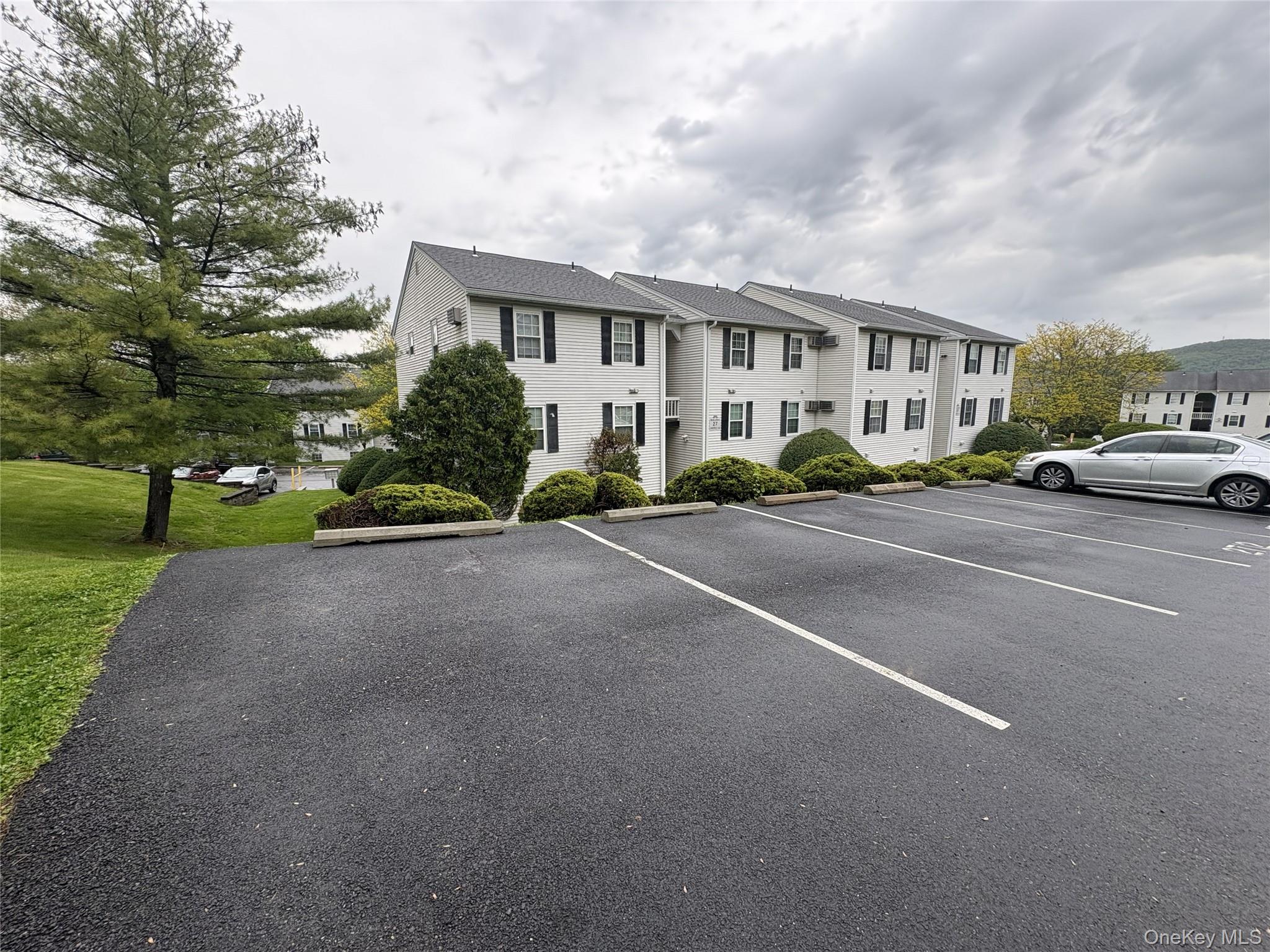Photo of 27 Lexington Hill 10