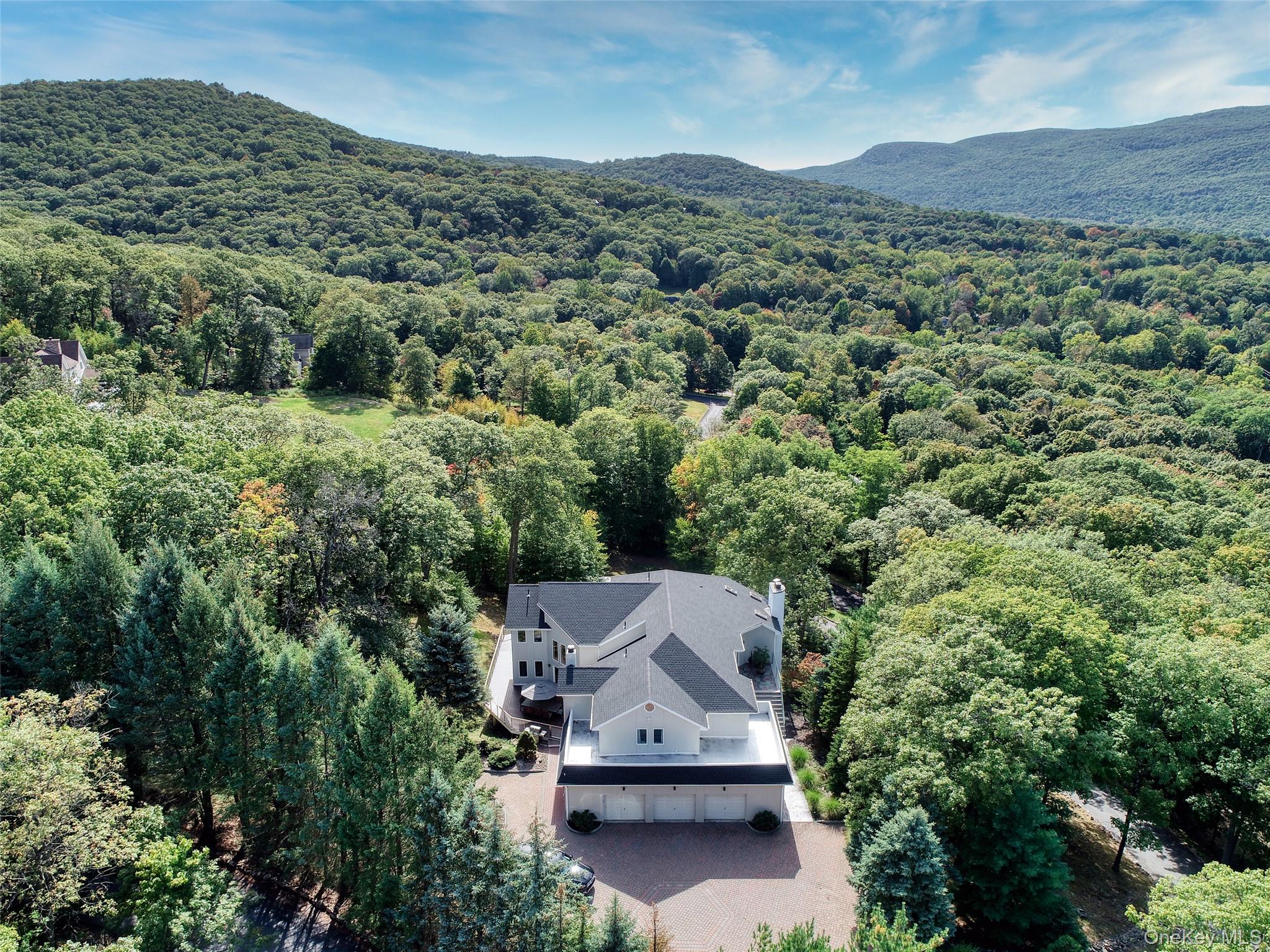 Photo of 12 Parks Wood Drive