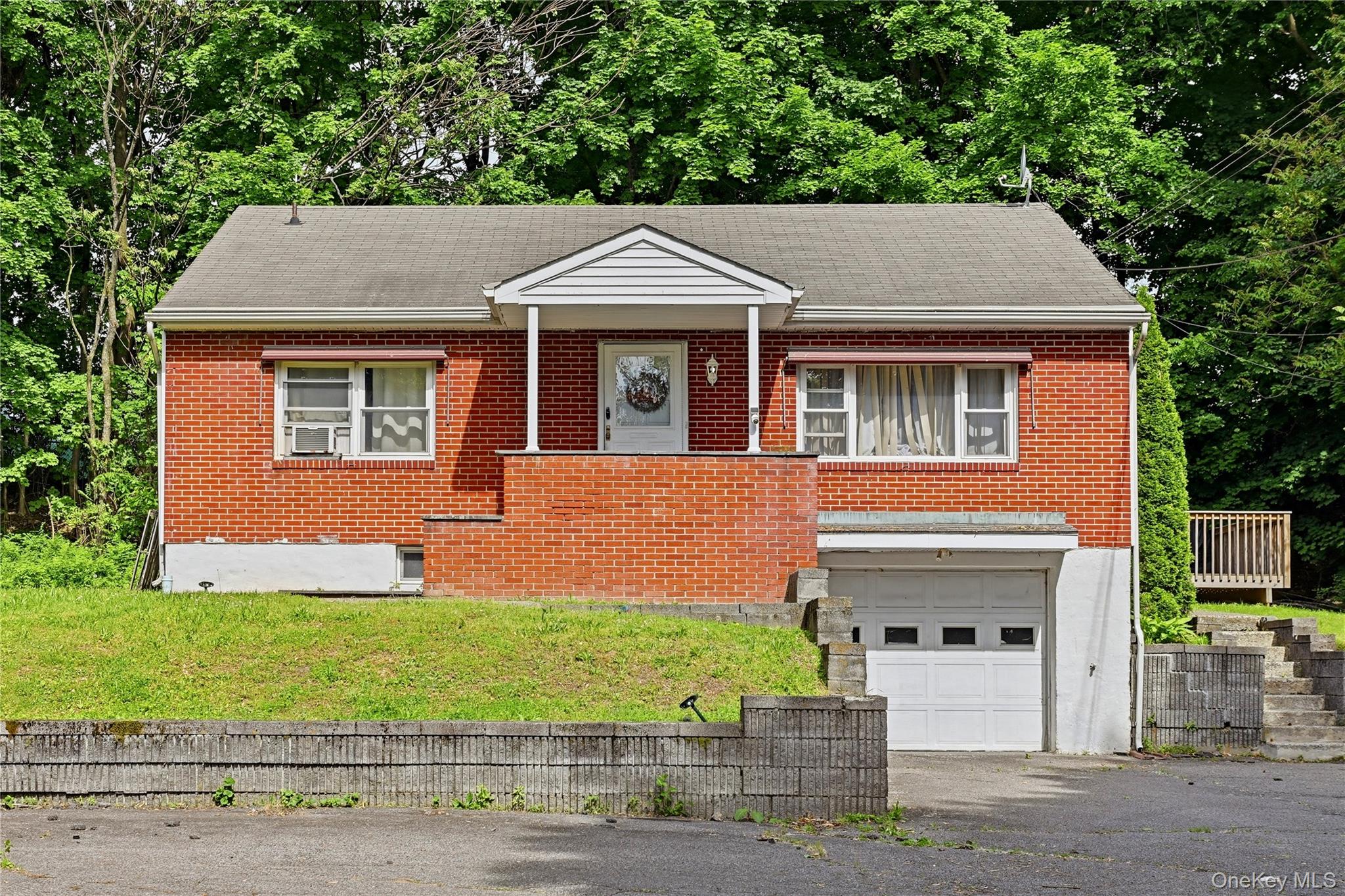 Photo of 6 Riverview Avenue