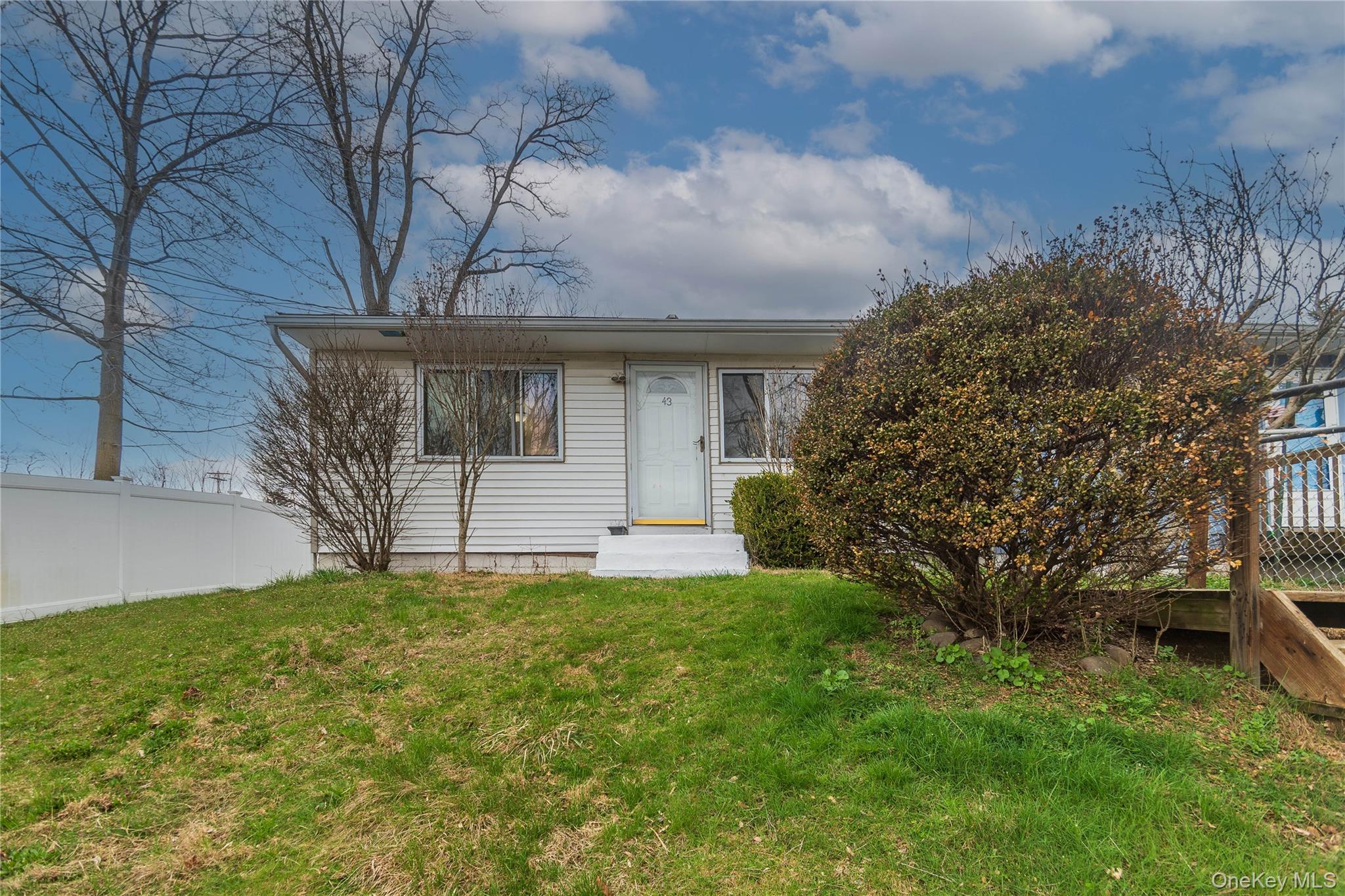 Photo of 43 Lafayette Drive