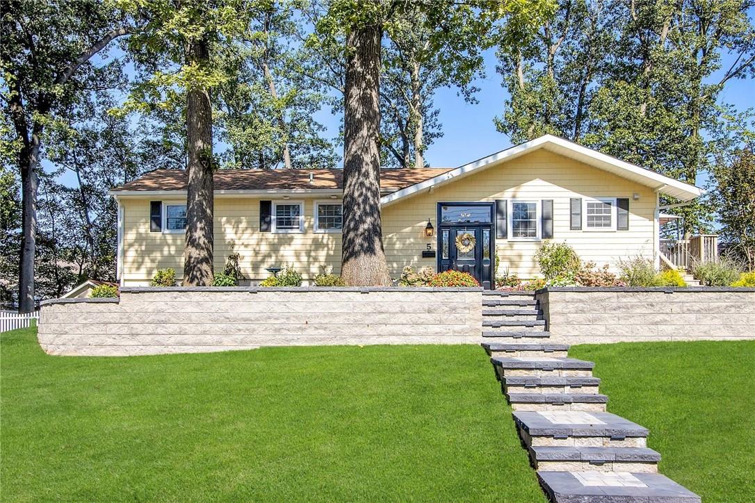 Photo of 5 Indian Drive
