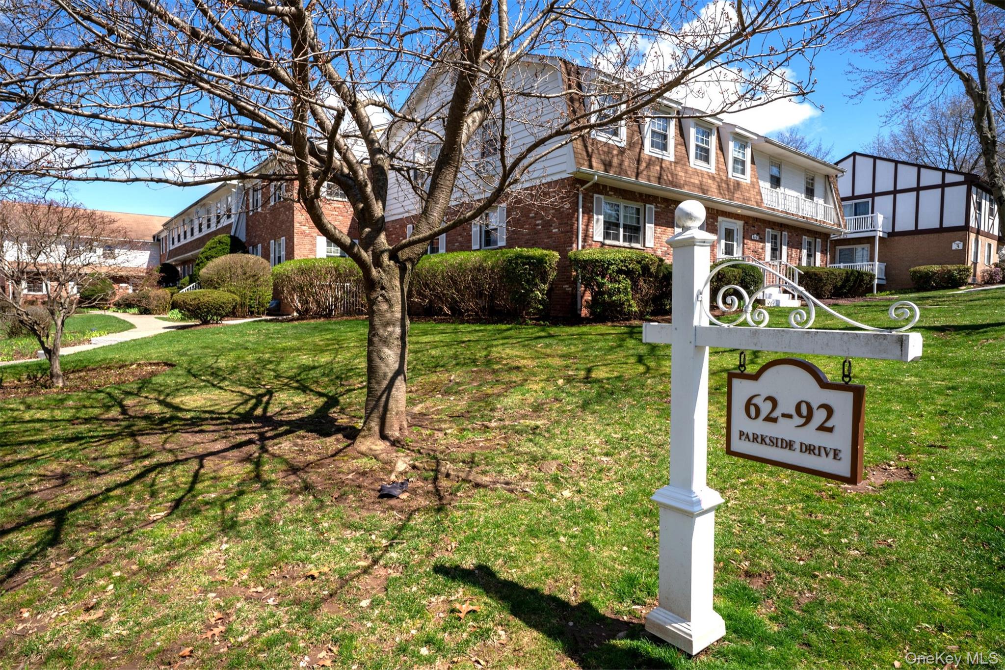 Photo of 68 Parkside Drive 68, Suffern NY