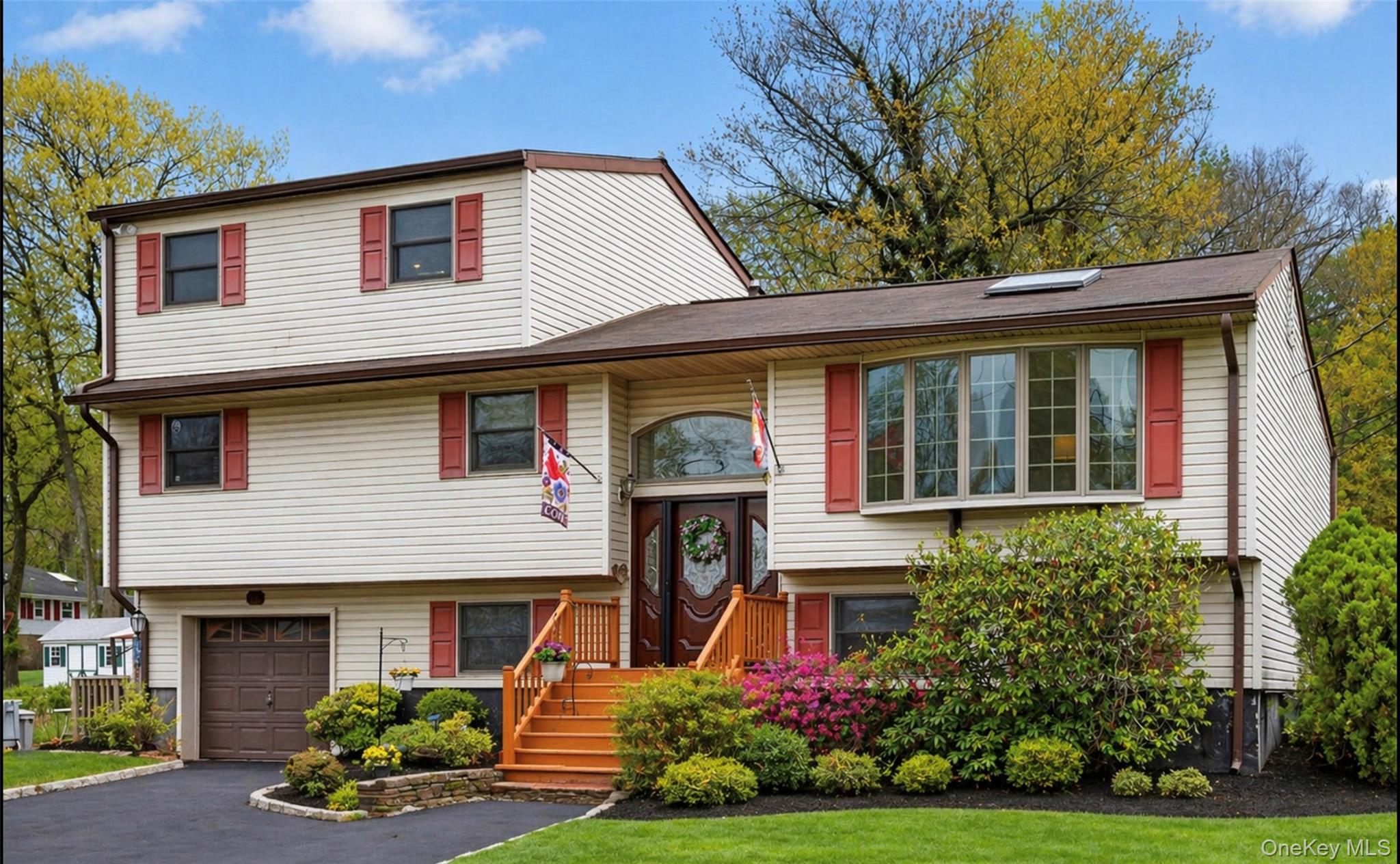 Photo of 54 East Street, West Nyack NY