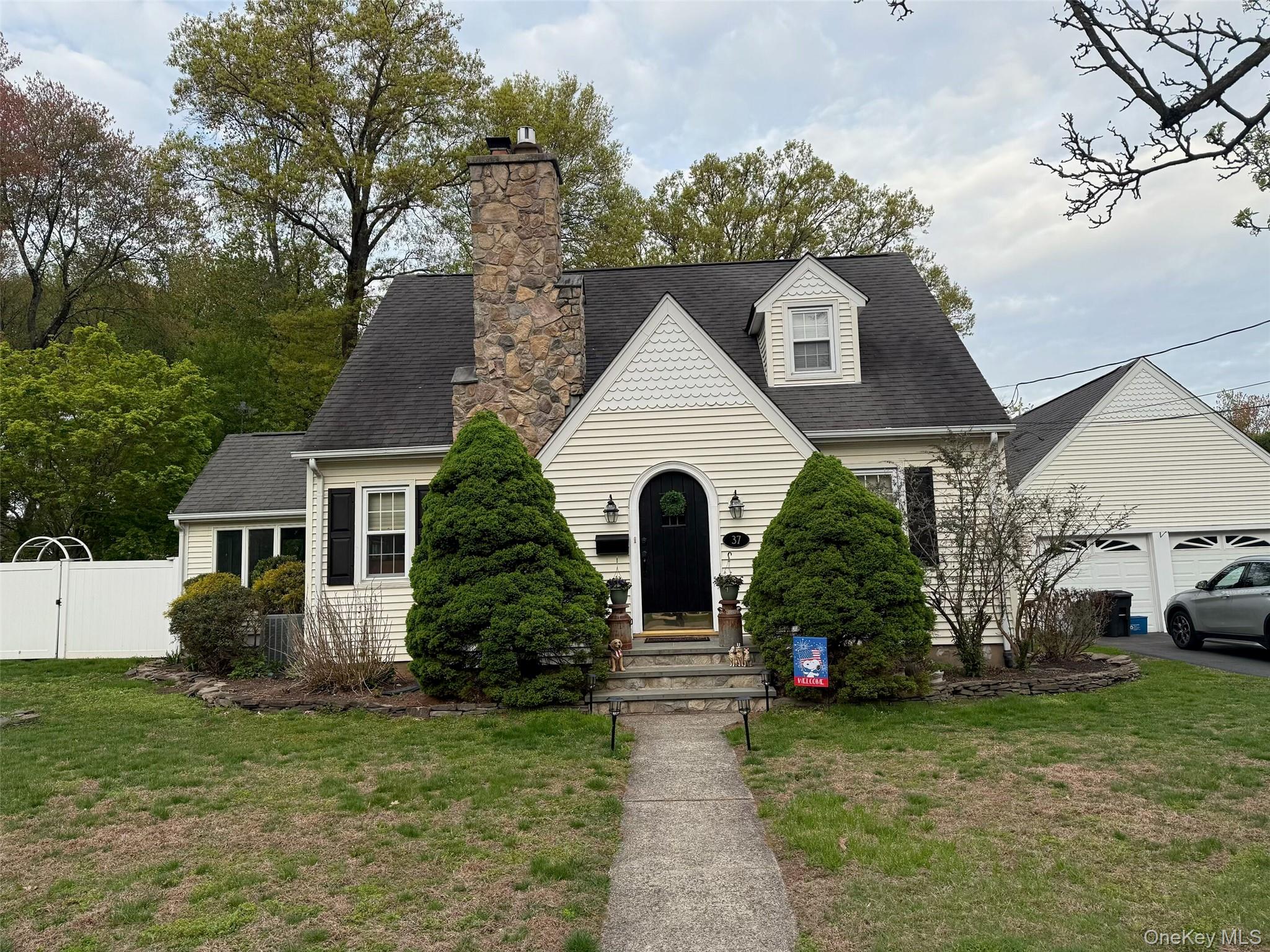 Photo of 37 Eimer Street, Tappan NY