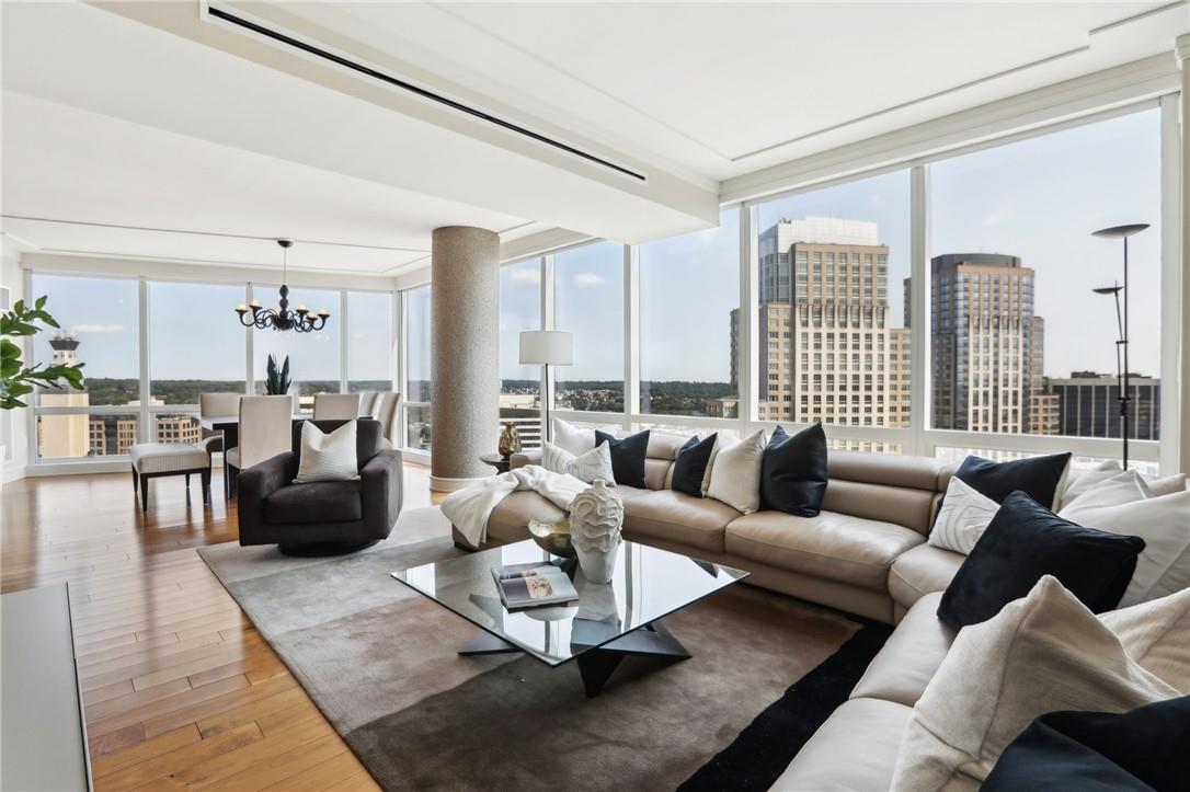 Photo of 1 Renaissance Square 25a