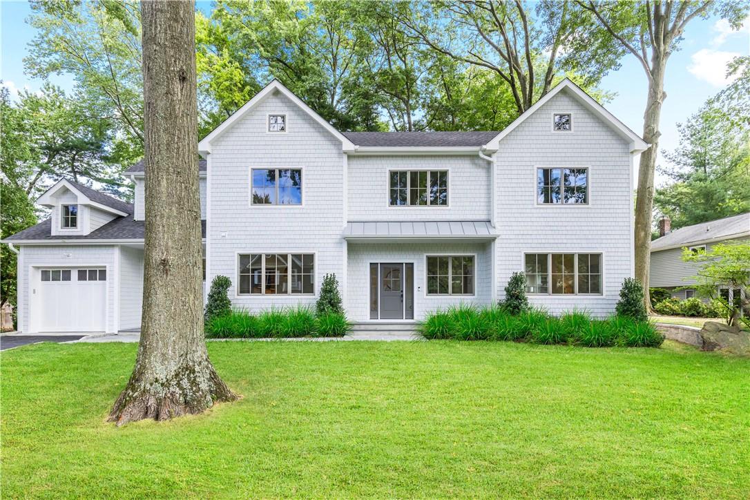 Photo of 7 Red Oak Drive