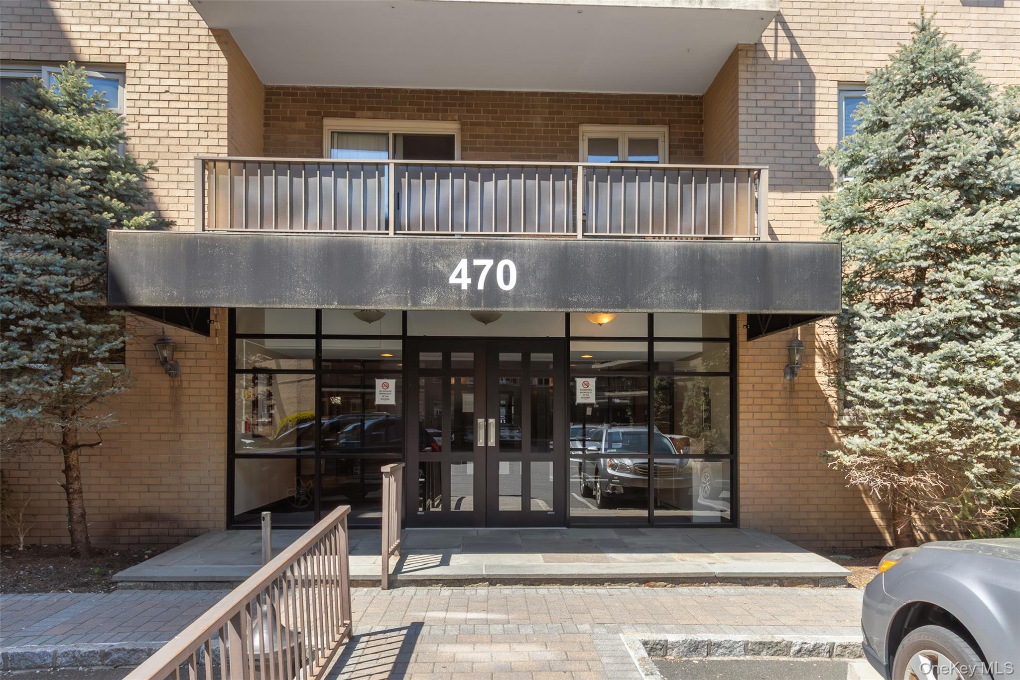Photo of 470 Halstead Avenue 6v, Harrison NY