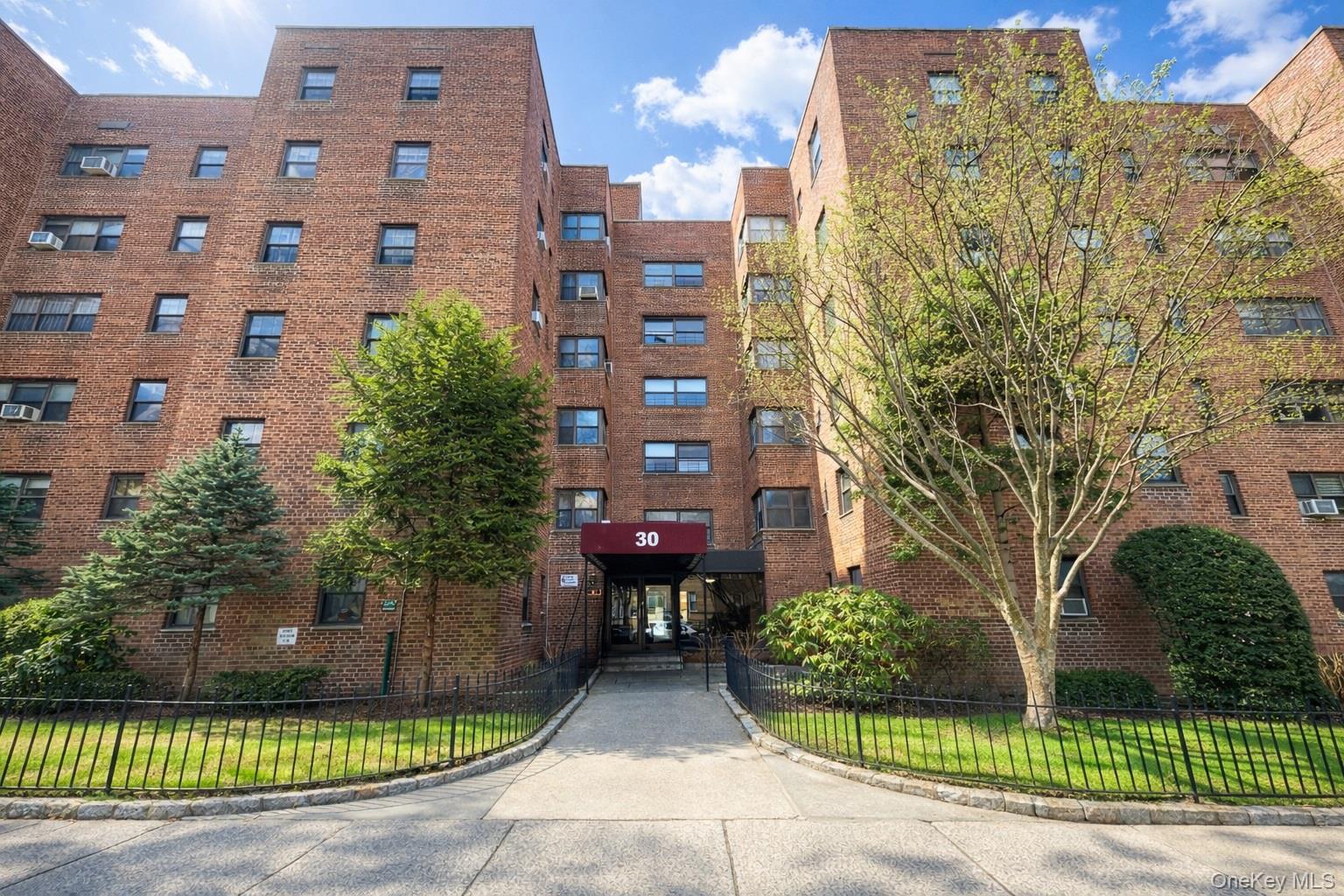 Photo of 30 Fleetwood Avenue 5g