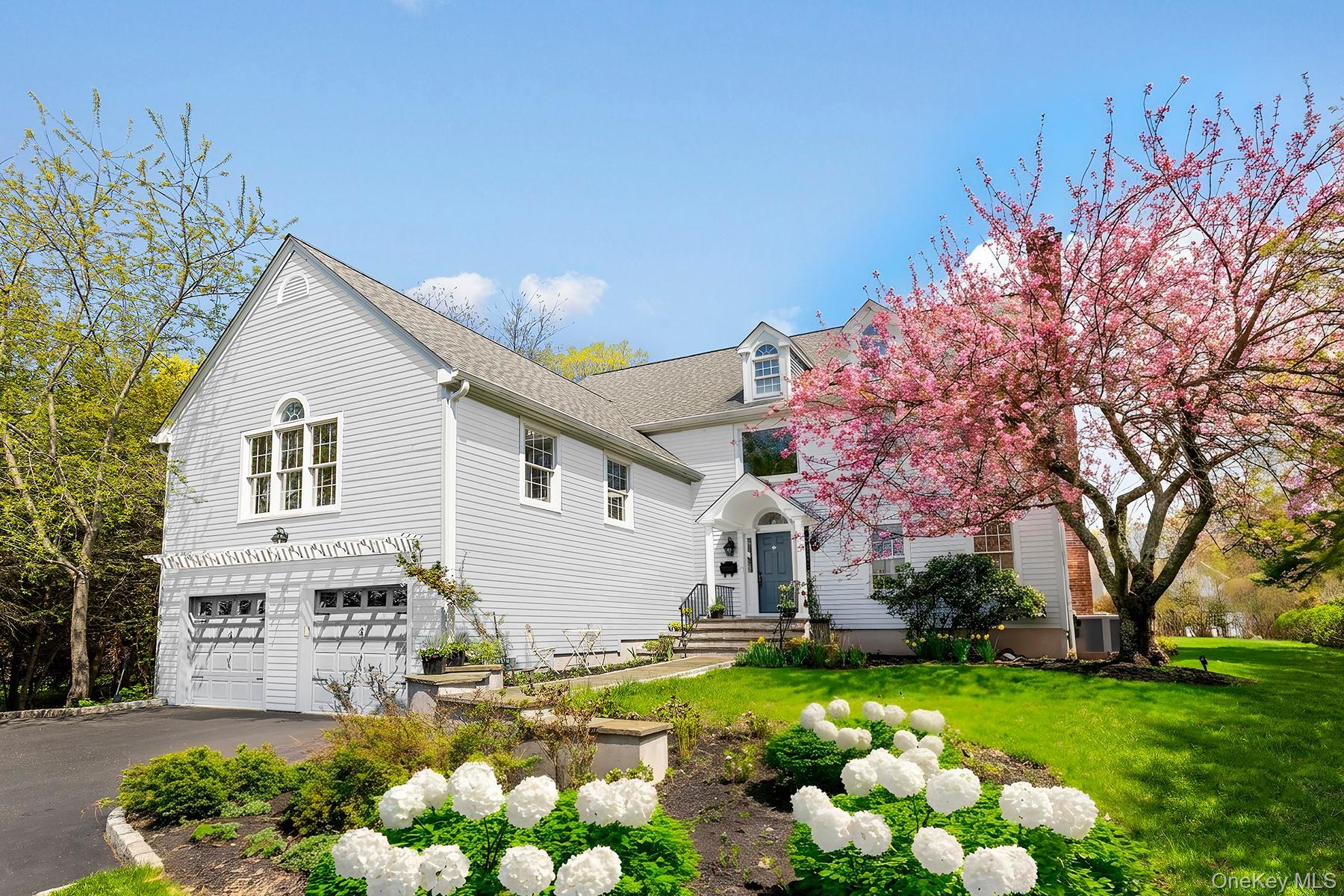 Photo of 64 Bradford Avenue