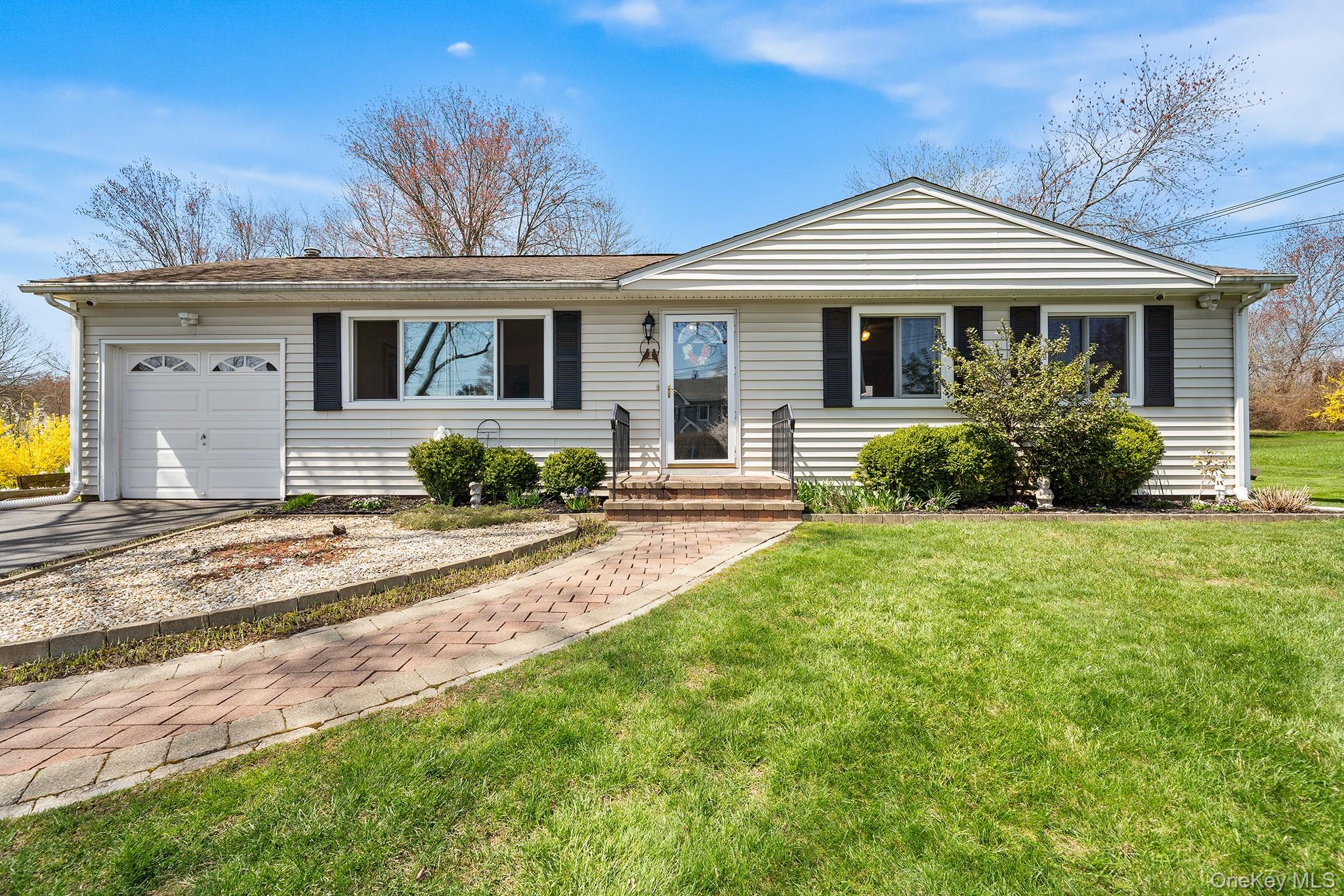 Photo of 3453 Flanders Drive