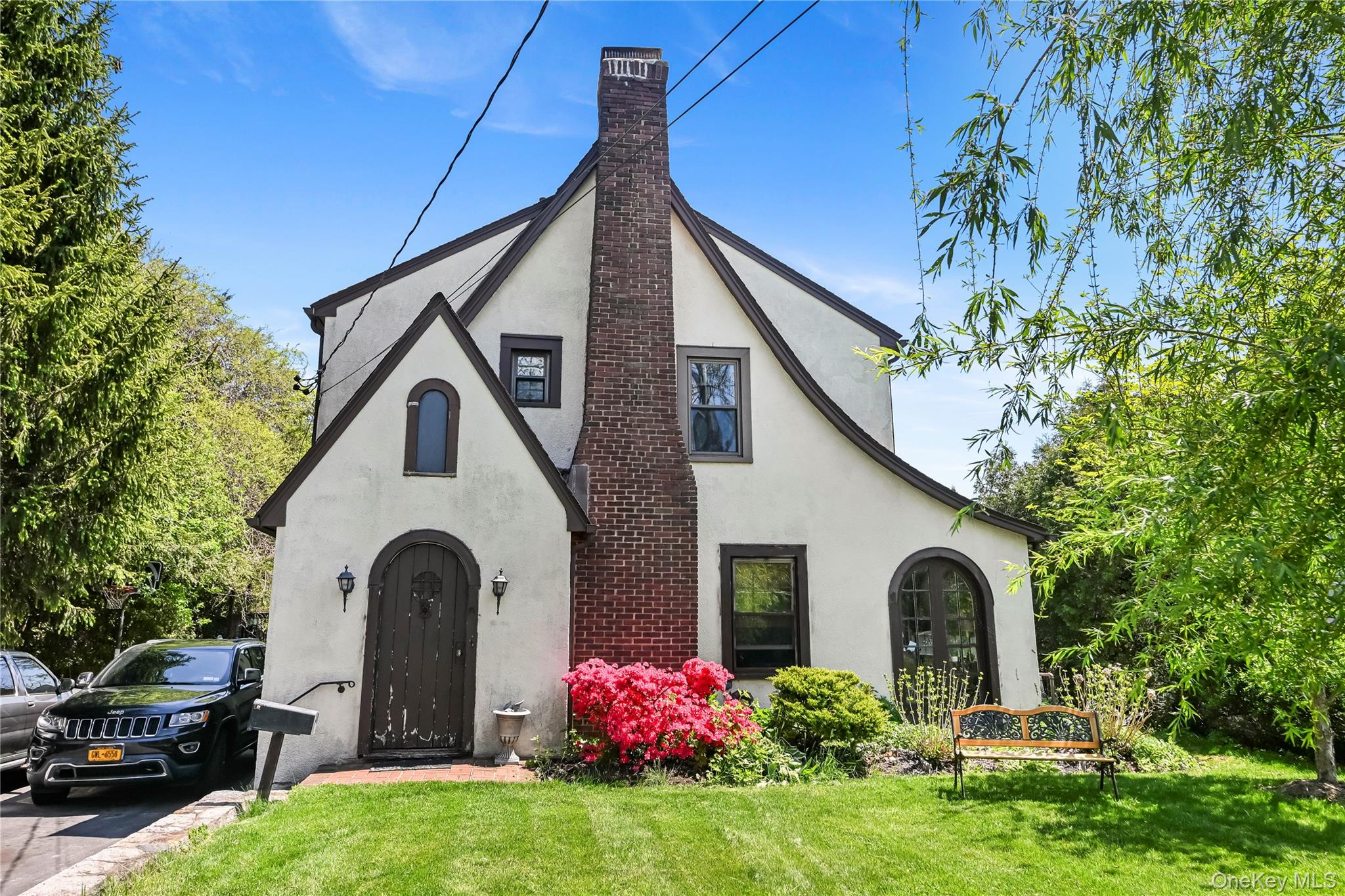Photo of 365 Old Mamaroneck Road