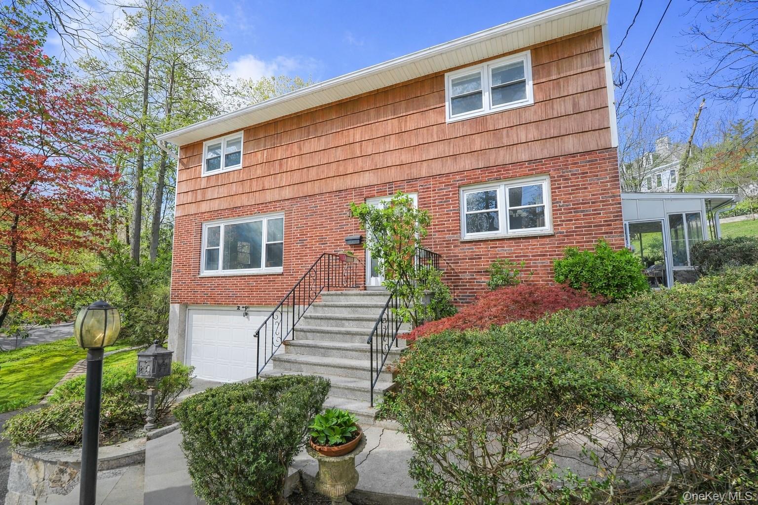 Photo of 2 Rockledge Road, Bronxville NY
