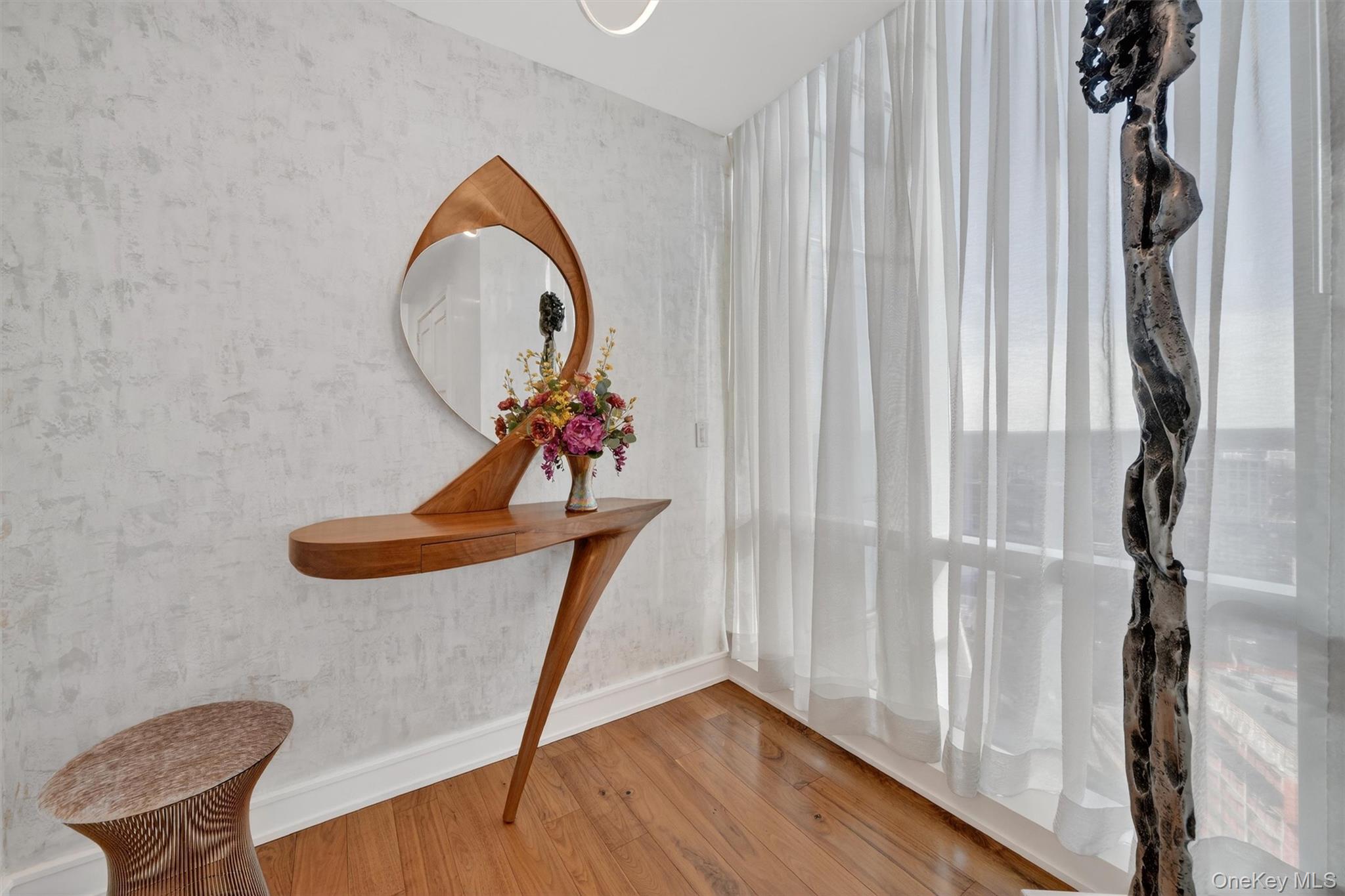 Photo of 5 Renaissance Square Ph6c