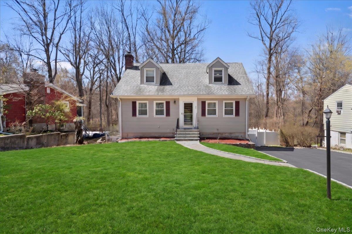 Photo of 33 Greenwood Lane
