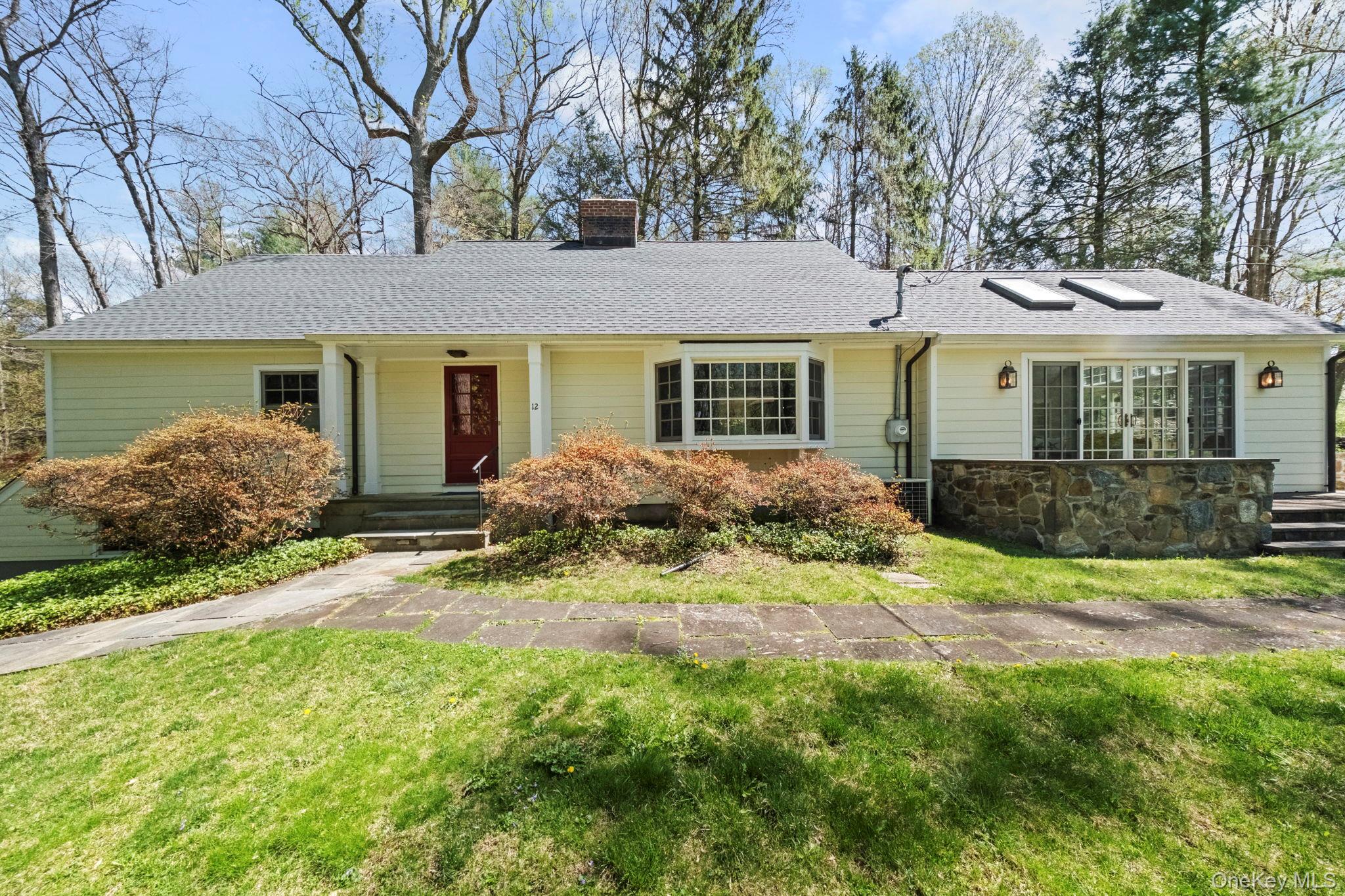 Photo of 12 Harris Road, Katonah NY