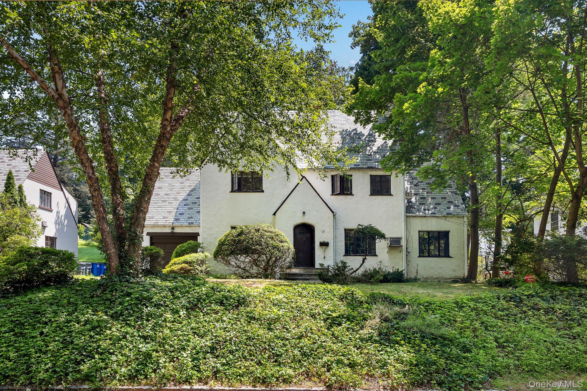 Photo of 10 River Road, Scarsdale NY