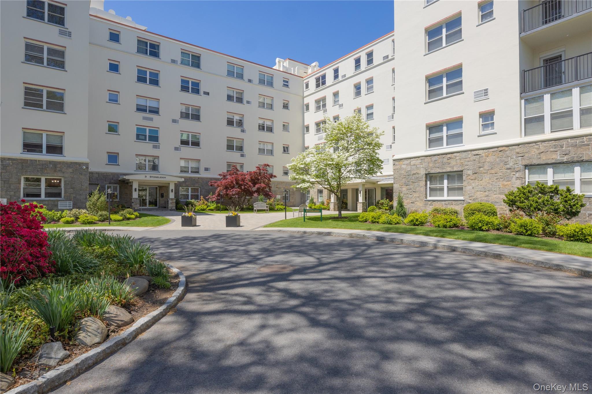 Photo of 1 Stoneleigh 5m