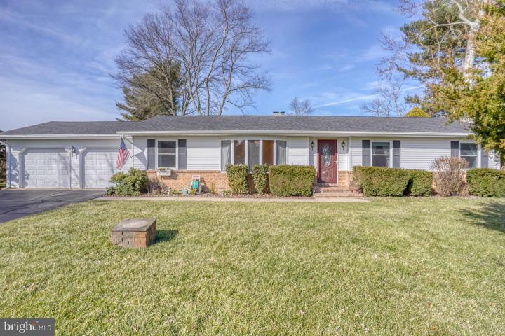 Photo of 10 N Springview Drive, Dover DE