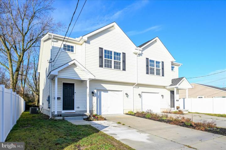 Photo of 105 S West Street, Harrington DE