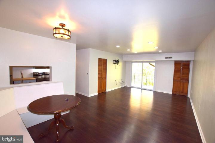 Photo of 11 Chase Hall, Dover DE
