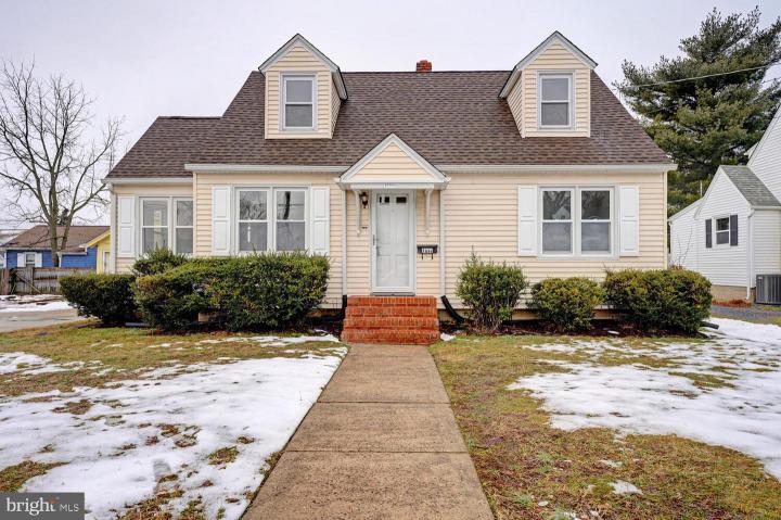 Photo of 1090 S Bradford Street, Dover DE