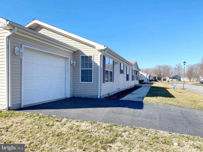 Photo of 809 Farrall Drive 809, Dover DE