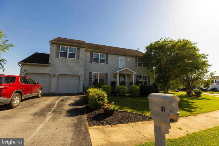 Photo of 120 E Radison Run, Clayton DE