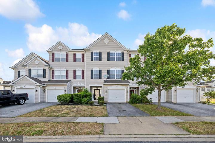 Photo of 18 Harrowgate Drive, Smyrna DE