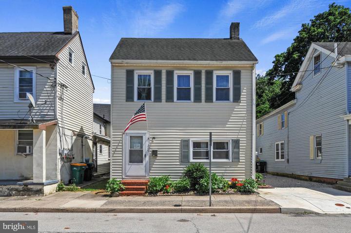 Photo of 203 W Commerce Street, Smyrna DE