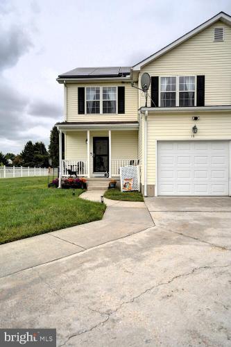 Photo of 13 Kennison Lane, Dover DE