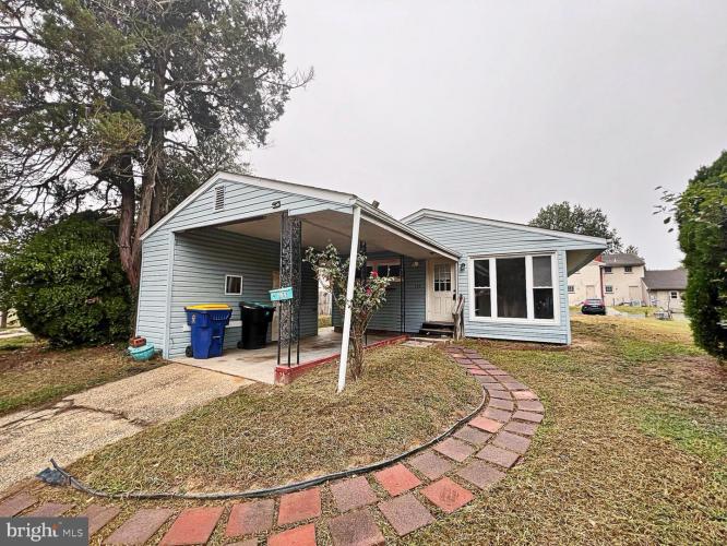 Photo of 433 Collins Drive, Dover DE