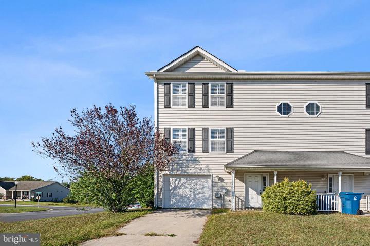 Photo of 166 Downey Oak Circle, Wyoming DE