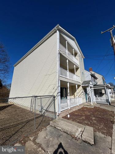 Photo of 308 W Commerce Street, Smyrna DE