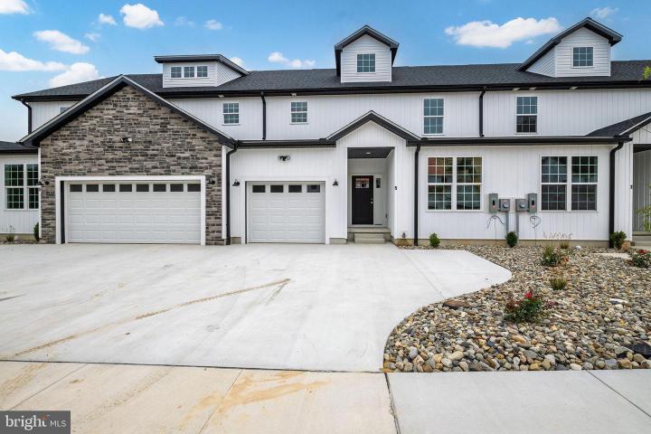 Photo of 3 Valhalla Ct, Dover DE