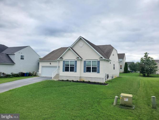 Photo of 207 Stonebridge Drive, Felton DE