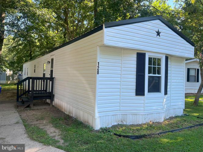 Photo of 128 Ivy Ridge Court 128, Smyrna DE