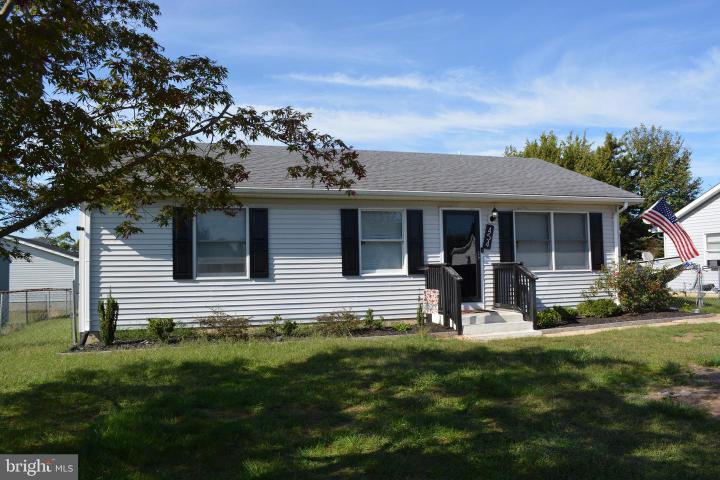 Photo of 454 Laredo Drive, Smyrna DE
