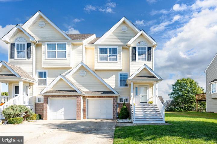 Photo of 351 Paradee Drive, Dover DE