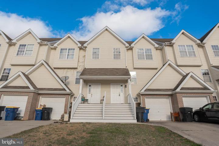 Photo of 347 Northdown Drive