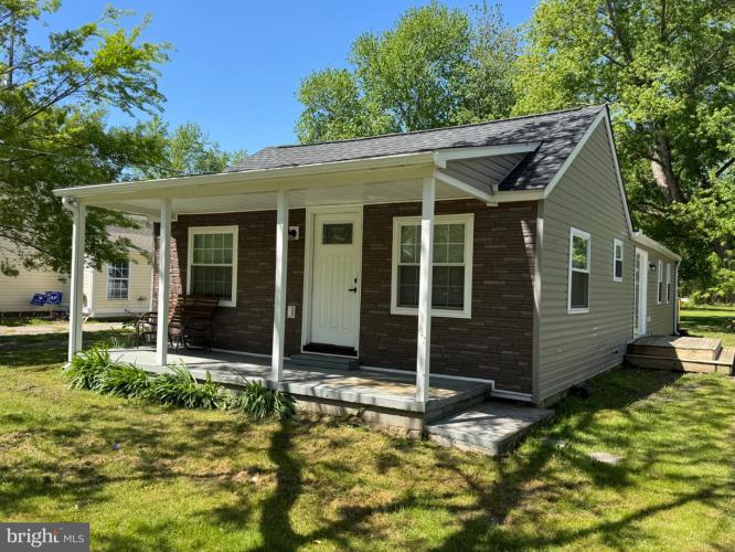 Photo of 2389 White Oak Road