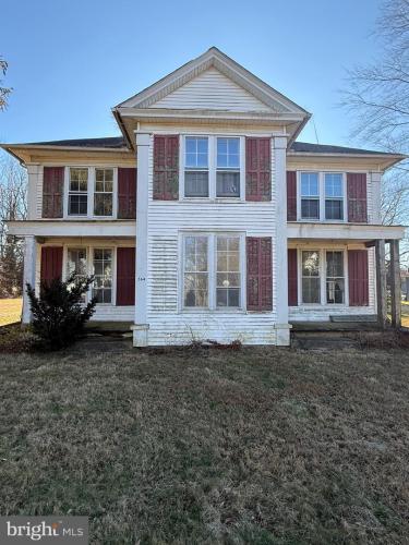 Photo of 564 Front Street