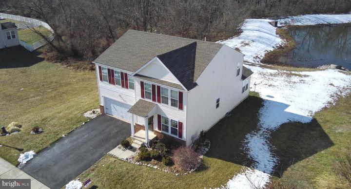 Photo of 232 W Pembrooke Drive