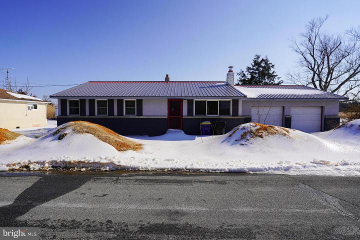 Photo of 10 North Avenue