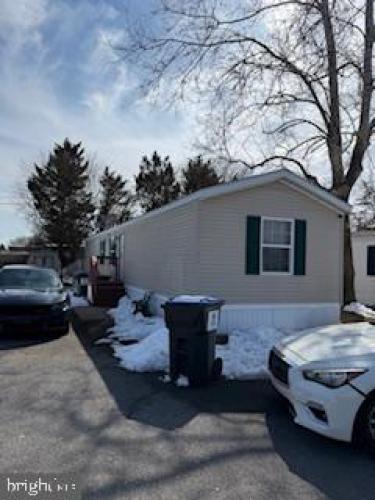 Photo of 72 Sycamore Drive 62