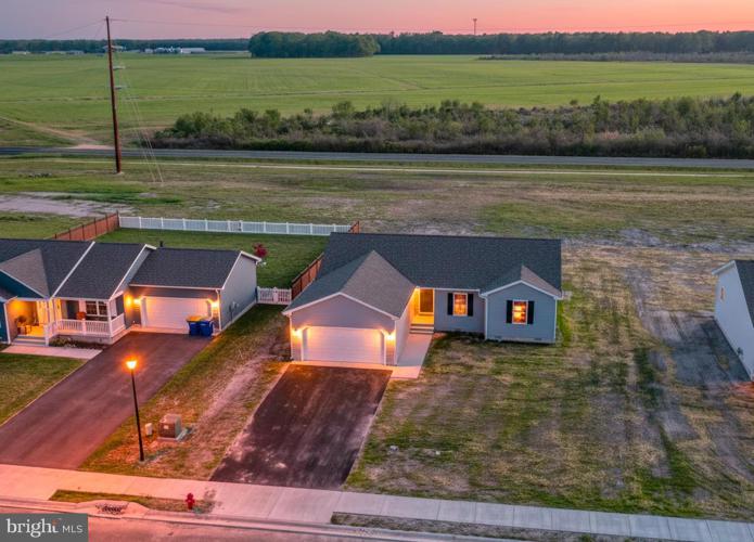Photo of 1007 Redwood Court Lot9